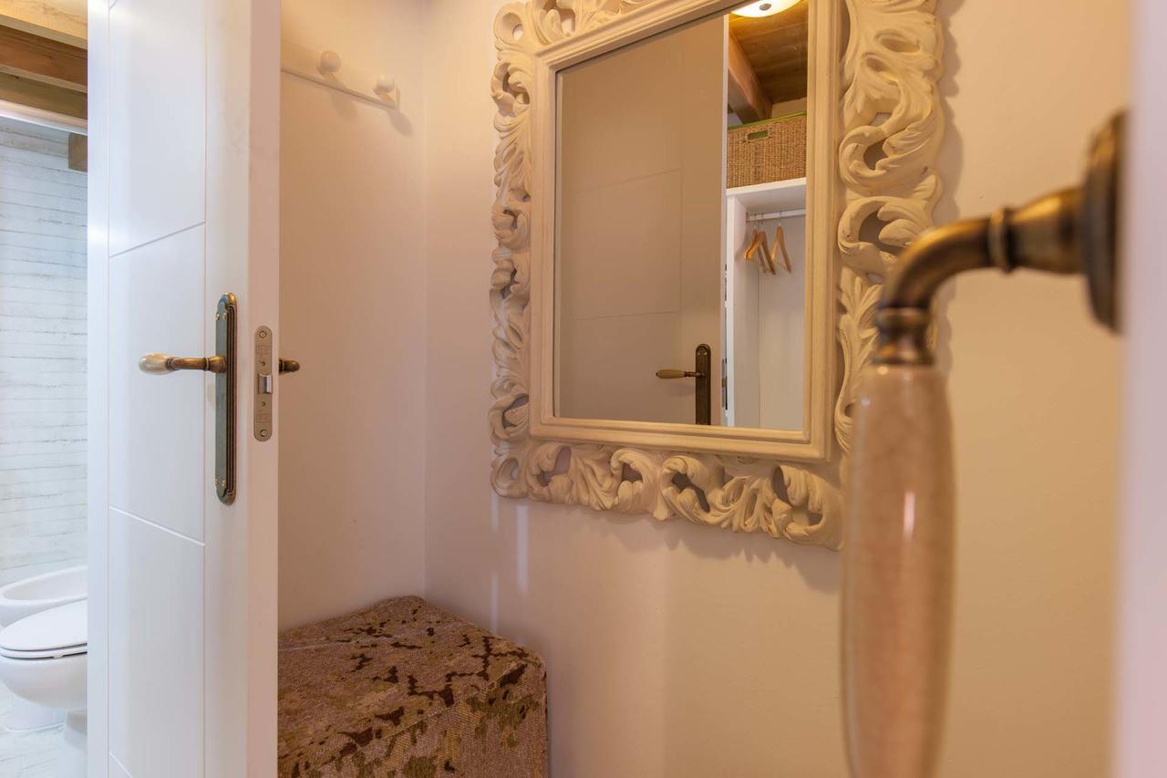 Ferienwohnung Loft / Duplex With Charming Historic Center. Wifi Sevilla Exterior foto