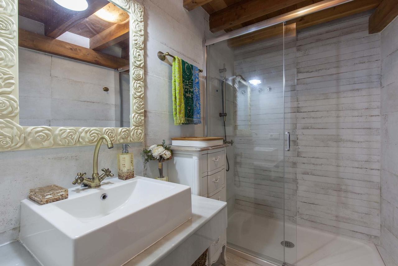 Ferienwohnung Loft / Duplex With Charming Historic Center. Wifi Sevilla Exterior foto